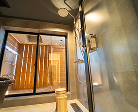 サウナバルコニー付き客室